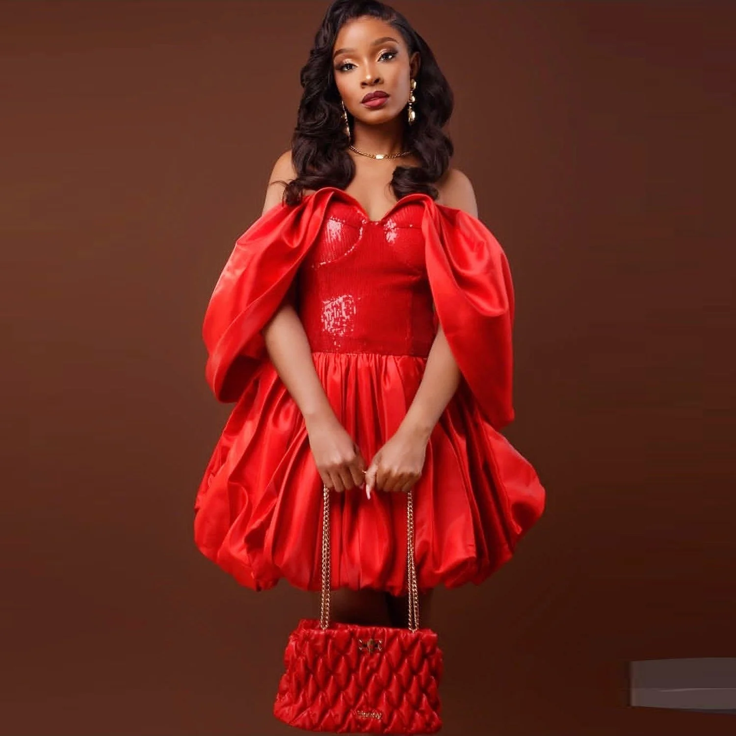 

Gorgeous Off The Shoulder Short Prom Dress Red Sequined Satin Above Knee Evening Gowns Girls Cocktail Party Dress