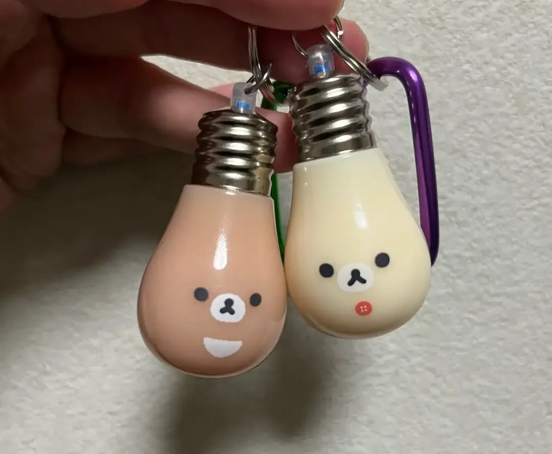 IP4 capsule toys kawaii Rilakkuma NEW BASIC RILAKKUMA Bulb Light relaxed bear chick carabiner glow light pendant figures