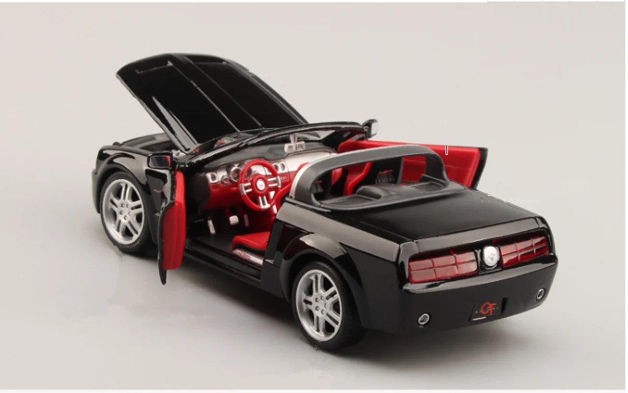 1:24 alloy convertible Mustang GT car model,quality car model ornaments,3 door car toy,children\'s car toys,free shipping