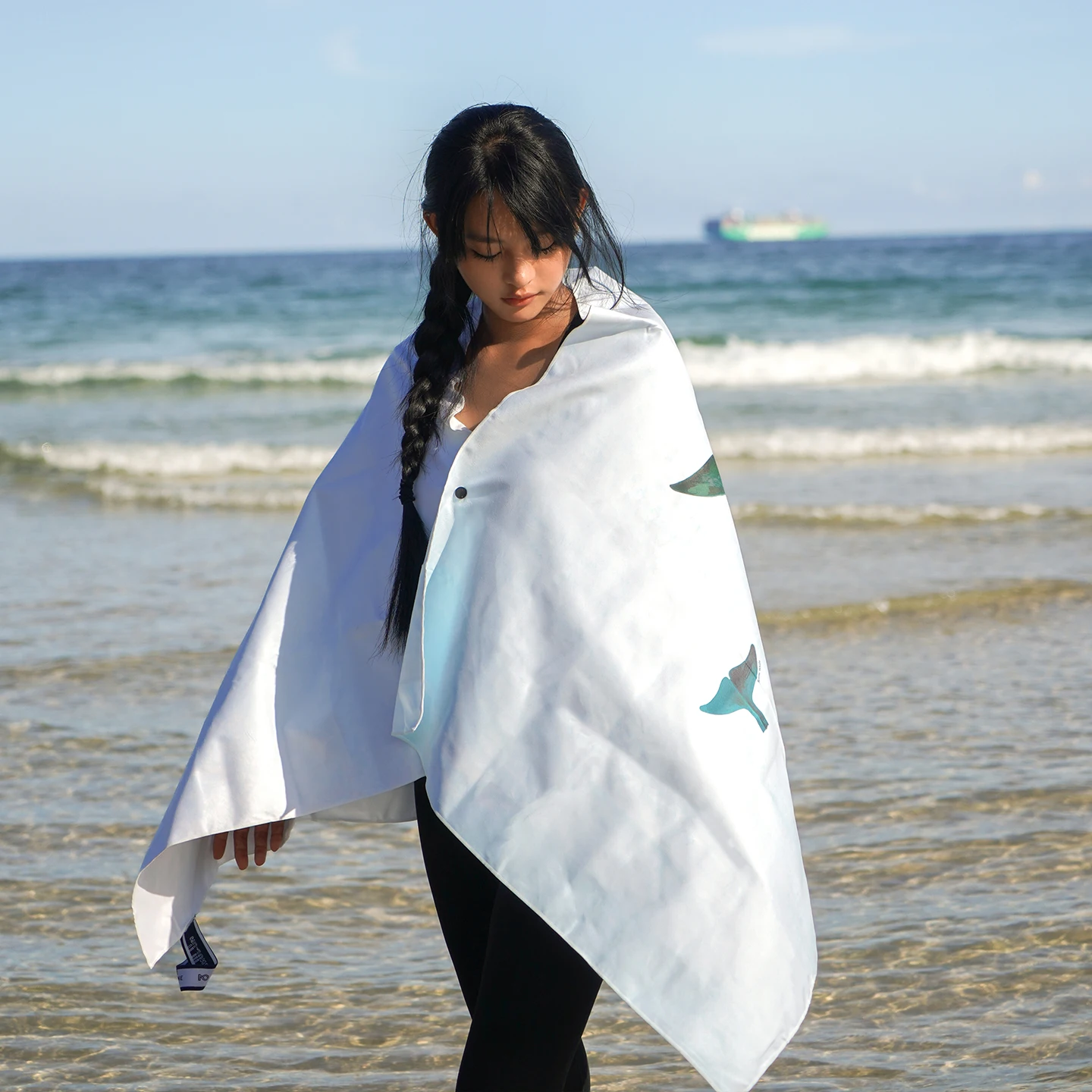 Nu-June ผ้าขนหนูชายหาดไมโครไฟเบอร์อินเทรนด์แห้งเร็วว่ายน้ําผ้าเช็ดตัวชายหาดดูดซับได้ดีเยี่ยมสําหรับดําน้ํายิมโยคะ