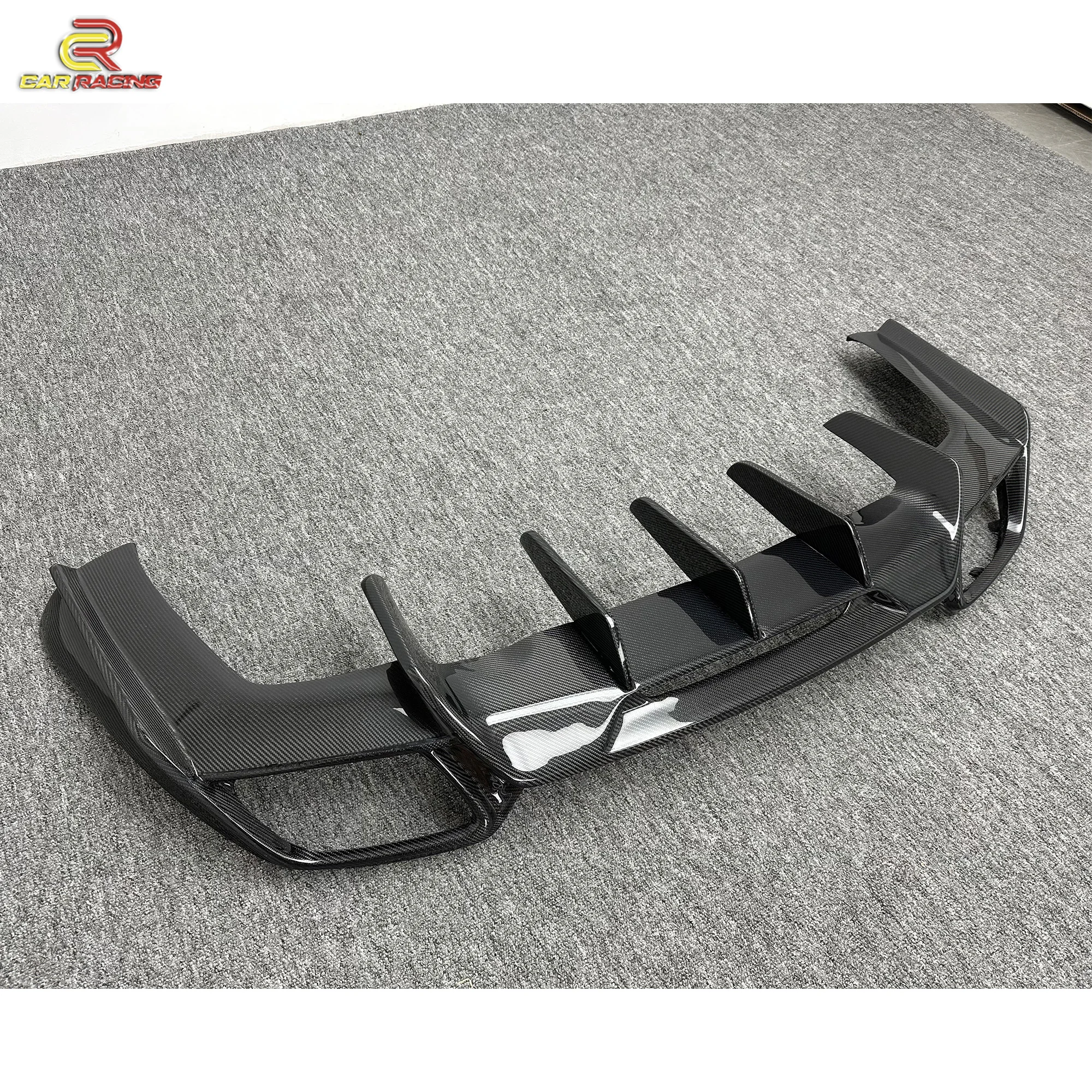 

R Style Gloss Wet Carbon Fiber Decoration Rear Bumper Lip for Benz GT GTS 2015-2018 Carbon Rear Diffuser Car Parts