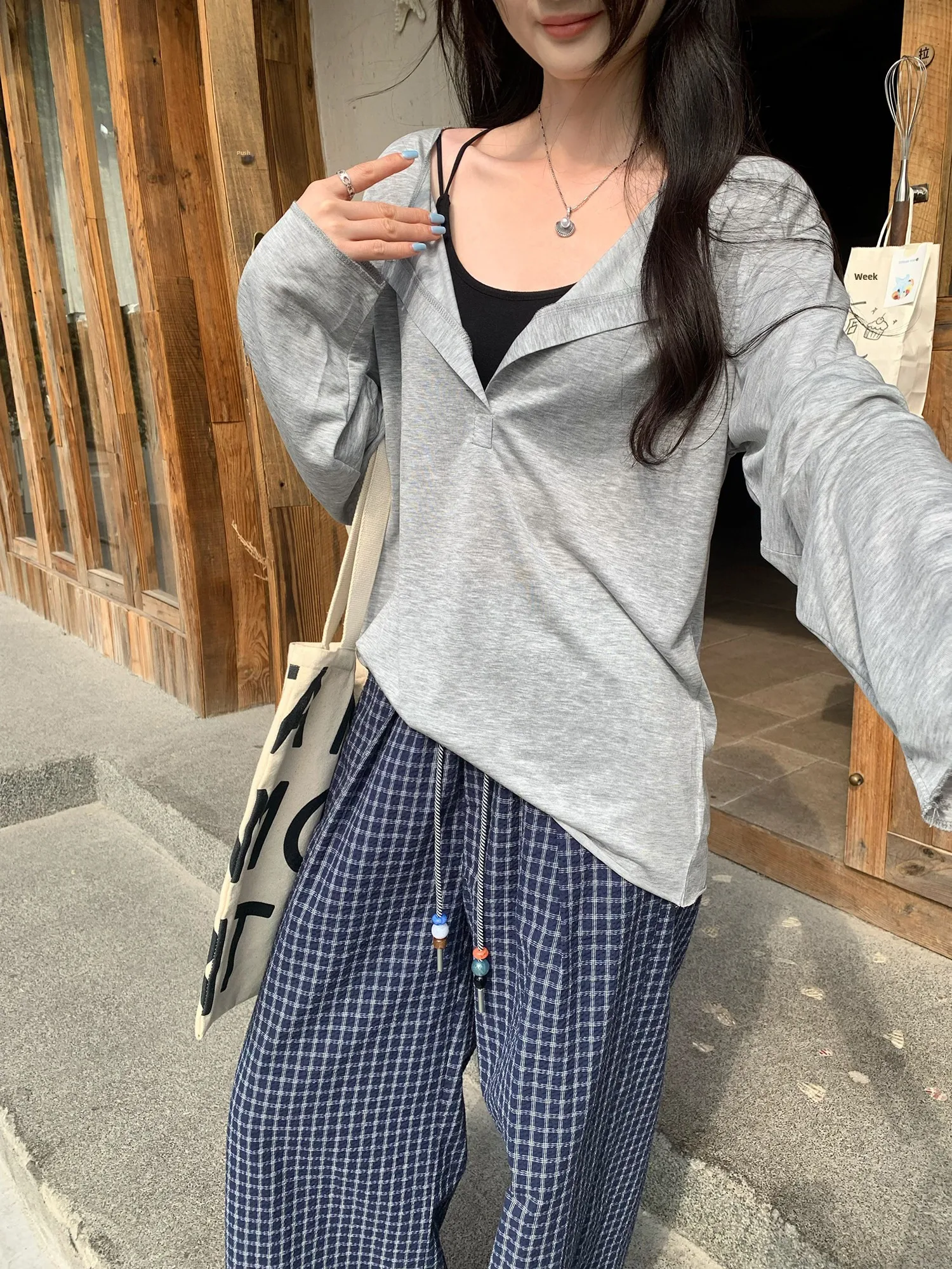 Lace V-Neck Long Sleeve T-Shirt Women's Loose Thin Sun Protection Cover up Top Korean Style Commute Pure Color Polyester Lycra