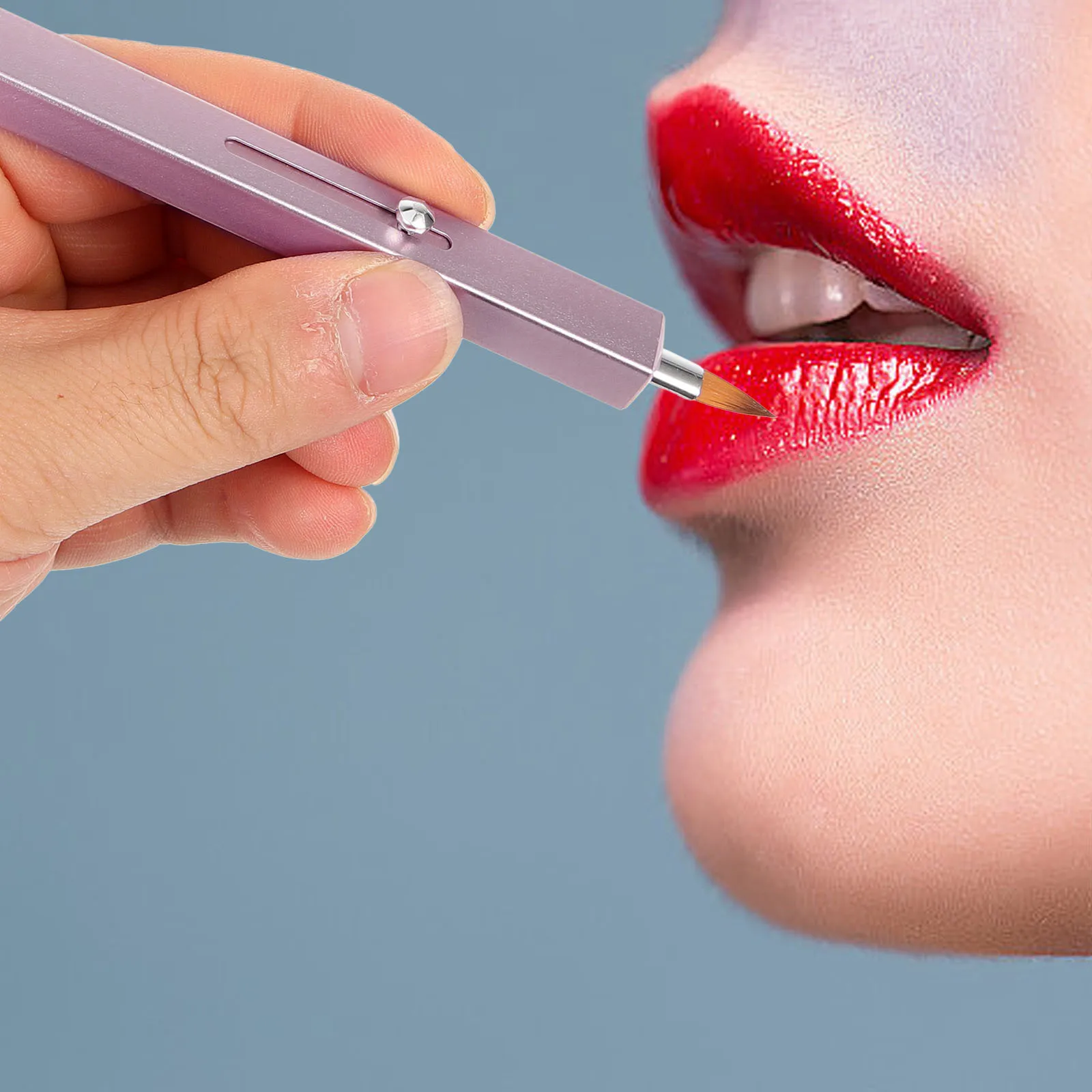Pincel labial retrátil de ponta dupla, aplicador corretivo de batom, ferramenta de maquiagem portátil para mulheres, aplicação de bálsamo de brilho labial