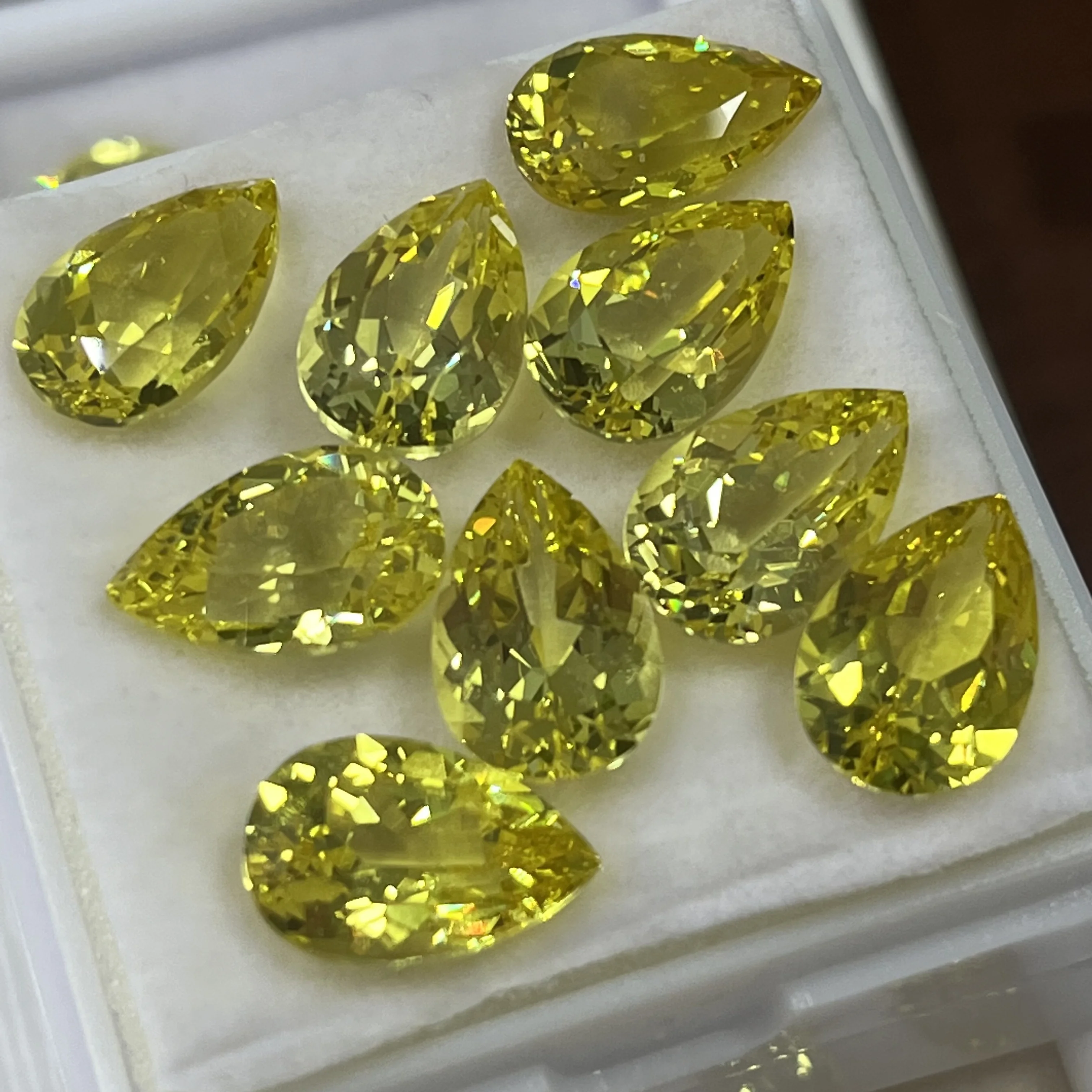 1/Pcs Lab Grown Yellow Sapphire 8*12mm  Pear Cut Loose Sapphire Stone