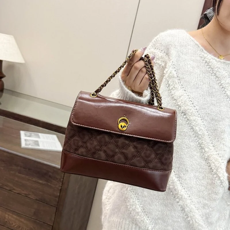 

High-End Women's Tote Bag Crafted From Rainbow-Printed Leather Featuring Trendy Famous Chic Look