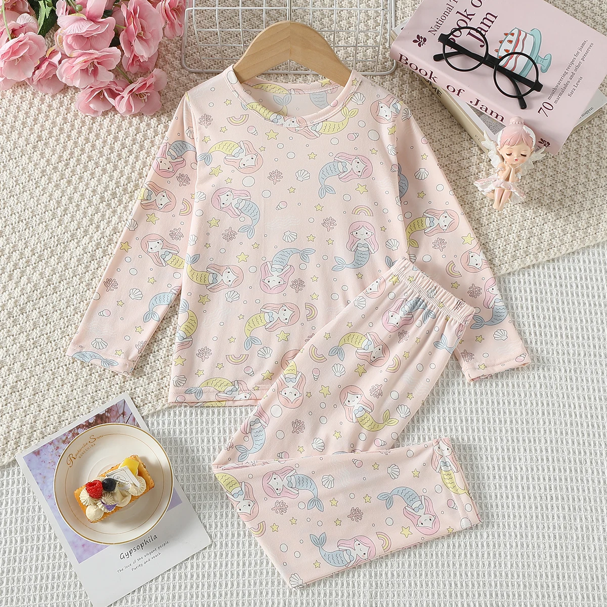 2-piece Set Of Children's Four Season Cartoon Printed Warm Base Suit Cute Home Clothes for boys and girls long sleeved sleepwear