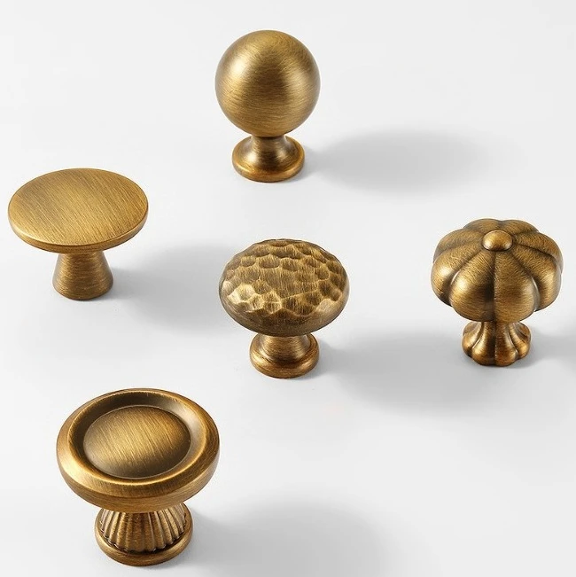 French Zinc Alloy Furniture Handles Brushed Bronze Handles for Wardrobe and Drawer Home Accessories Kitchen Cabinet Handles
