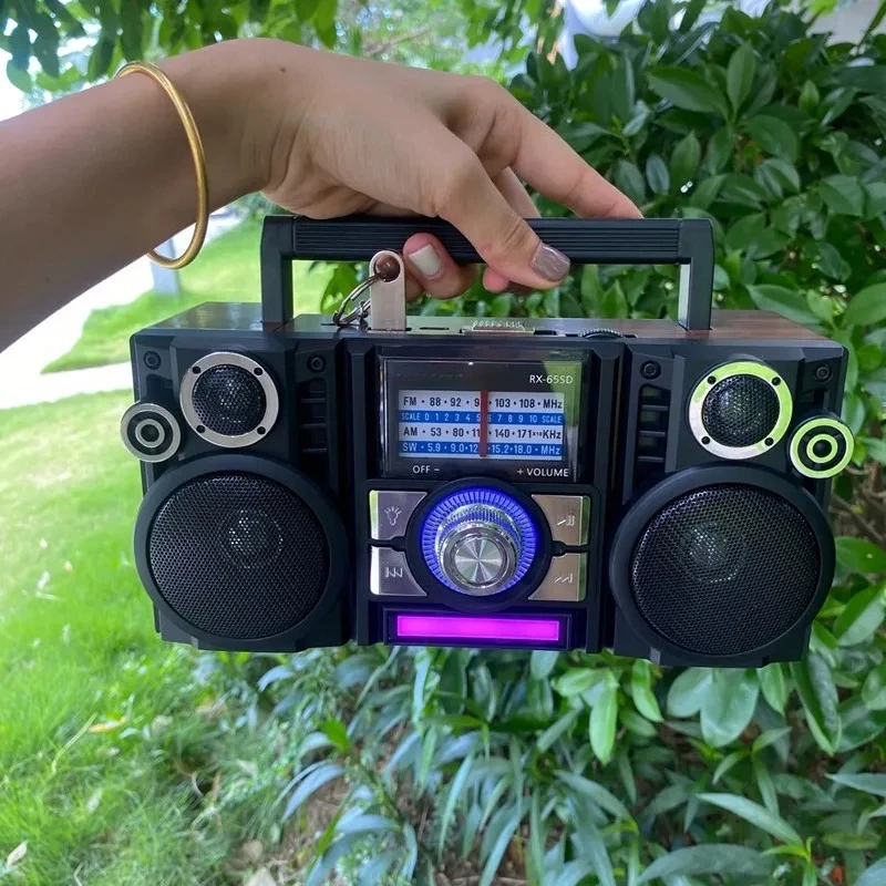 Retro Radio Solar Charging AM/FM/SW Multiband Radios Bluetooth Card USB Drive MP3 Plays High-quality Double Horn Stereo Speakers