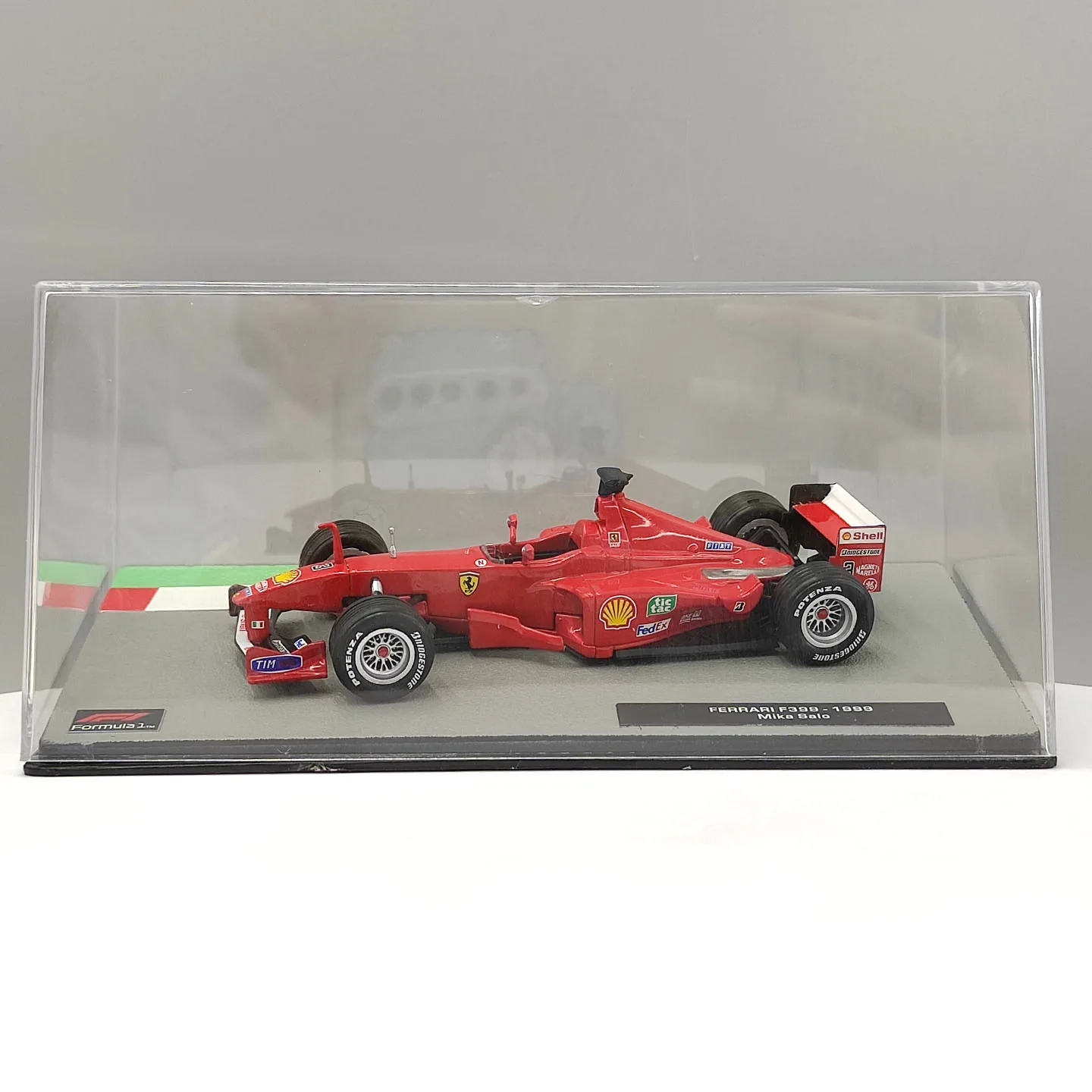 modele-reduit-1-43-en-alliage-moule-sous-pression-de-la-ferrari-f399-de-1999-jouet-de-voiture-de-course-f1-classique-nostalgique-cadeau-pour-adulte-souvenir-presentoir-statique