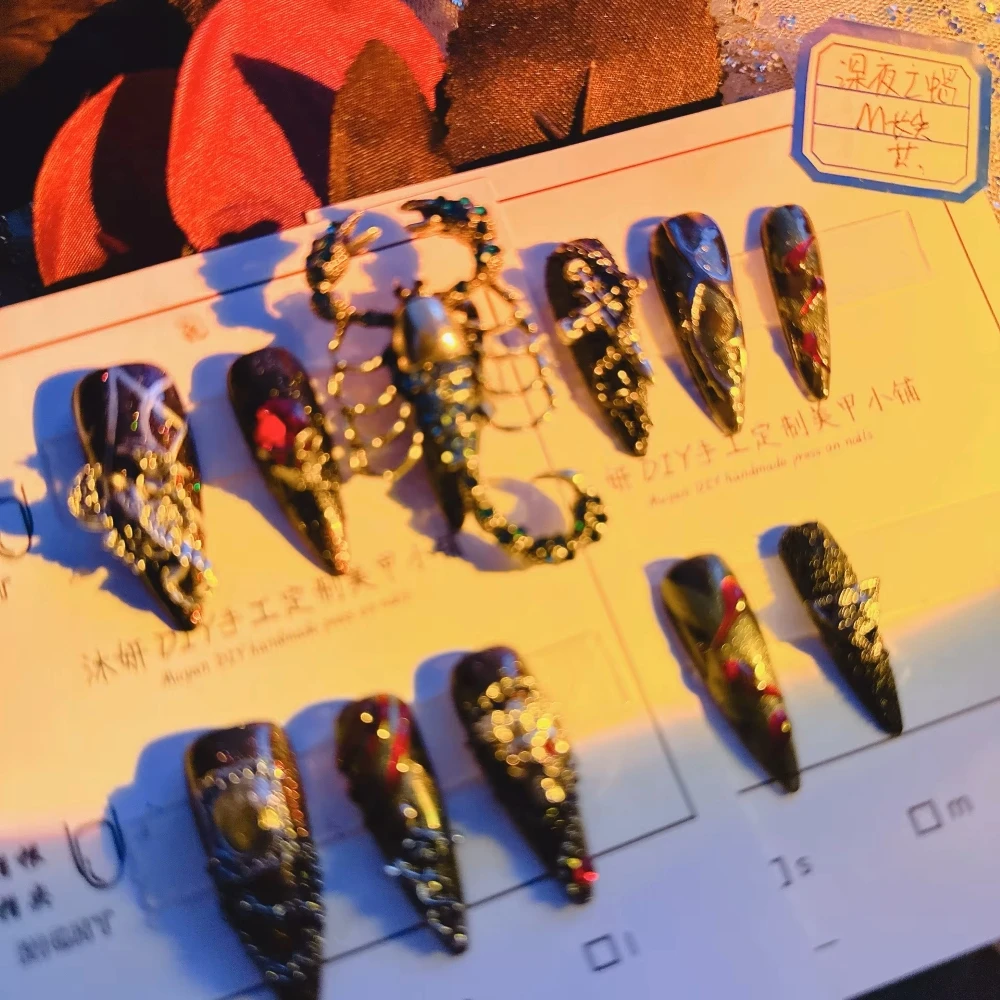 11Pcs High-Quality Handmade Press on Nails Real time Photo of Heavy Industry Late Night Scorpion Subculture Scorpion Wearing