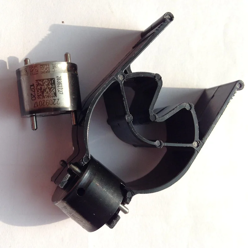 Diesel Injector 28231014 Repair Kit G341 Nozzle And 9308-625C Valve Applicable For Great Wall Haval H5 H6 1100100-ED01 7135-574