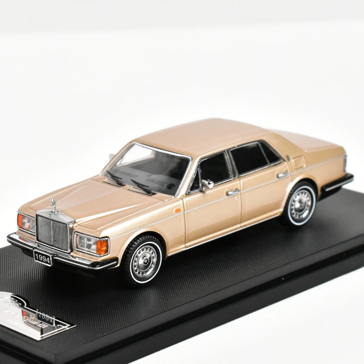 GFCC 1:64 Rolls Royce Silver Spur III Car Model