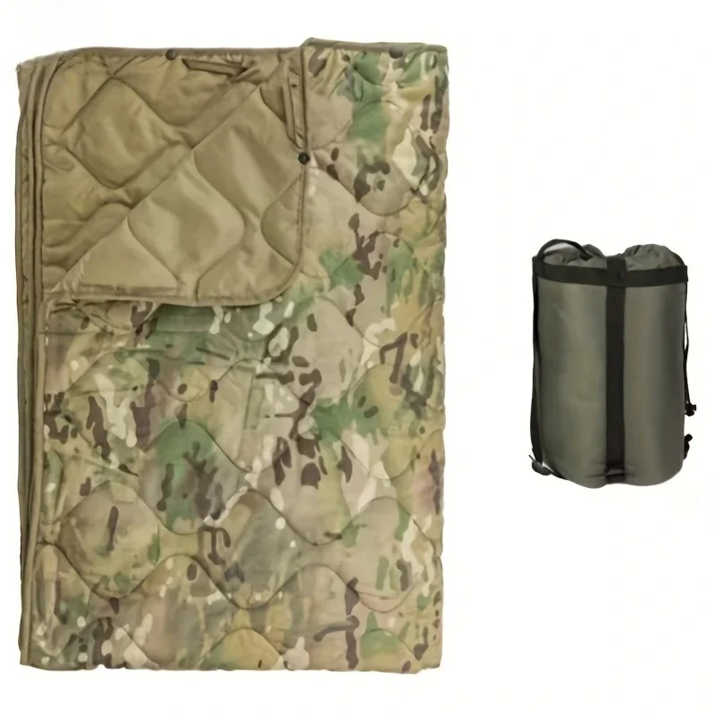 Button style camouflage Woobie blanket with waterproof cape lining, suitable for outdoor camping, hiking, hunting