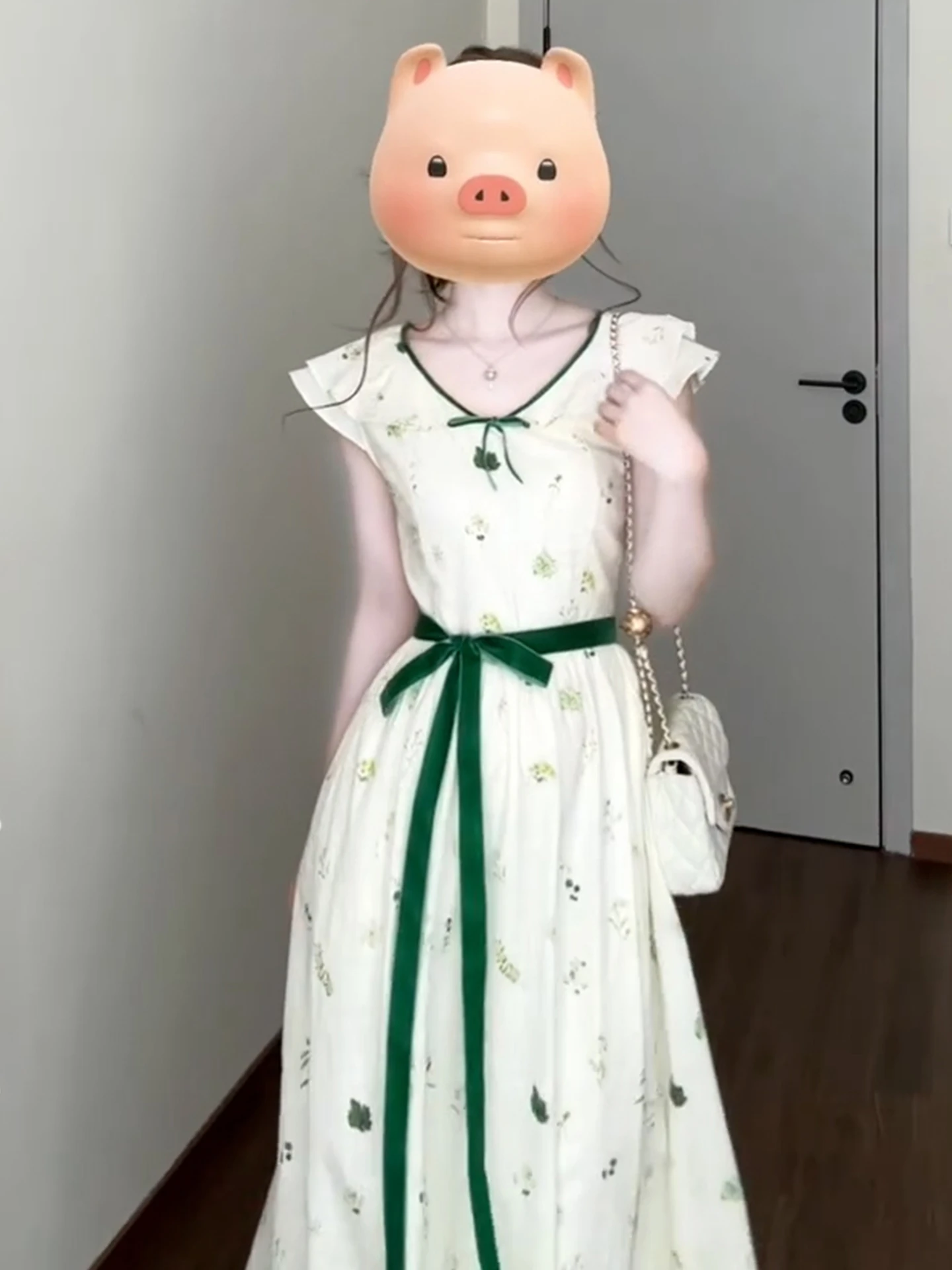 الرجعية الأبيض الأزهار الدكتور المرأة الصيف تصميم لطيف الخصر Cinching طويل الدكتور ألف خط تنورة V-Ne ort Sve عالية الخصر