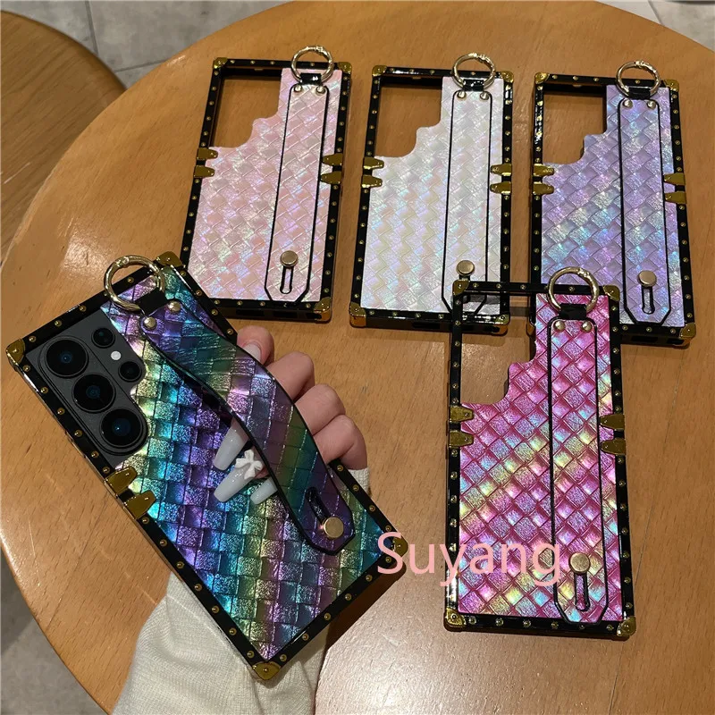 

Wrist Strap Bracket Weave Pattern Braided Textured Phone Case For Samsung Galaxy S26 Ultra Case S25 S24 S23 FE S22 S21 S20 S10Pl