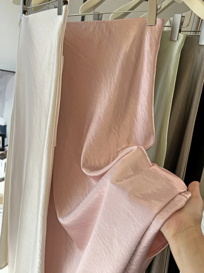 Fischschwanzrock aus Acetat-Satin für Damen, 2025, Temperament, schlicht, drapiert und dünnes Gesäß, ein Wort, mittlerer und langer Rock