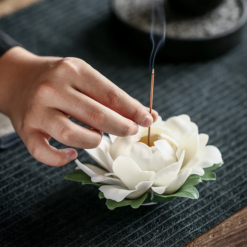 

Zen Ceramic Incense Incense Seat Household Lotus Incense Tray Handmade Peony Flower Chinese Tea Ceremony Ornaments