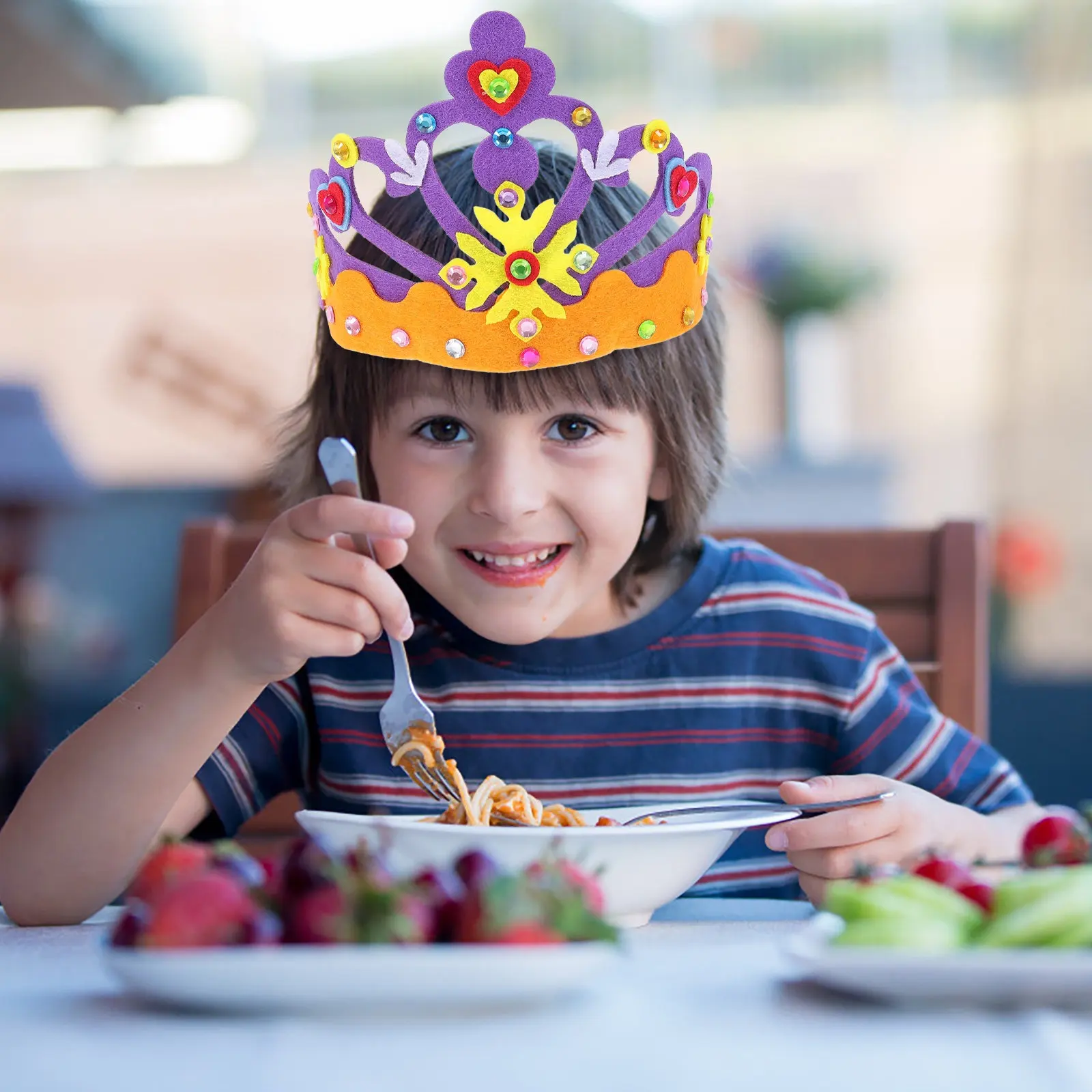 

6Pcs Crown Hats Tiara Craft Kits DIY Non-Woven Birthday Party Crowns Kids Costume Cosplay Decoration Kit Tiara Craft Kits