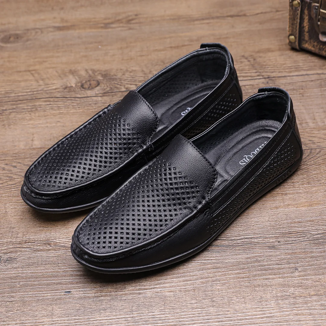 

Cowhide Round Toe Genuine Leather Shoes with Soft Sole Comfortable and Casual Hollow Out Men's Shoes
