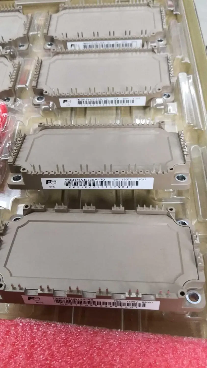 7MBR75VB120A-70  FREE SHIPPING NEW AND ORIGINAL MODULE