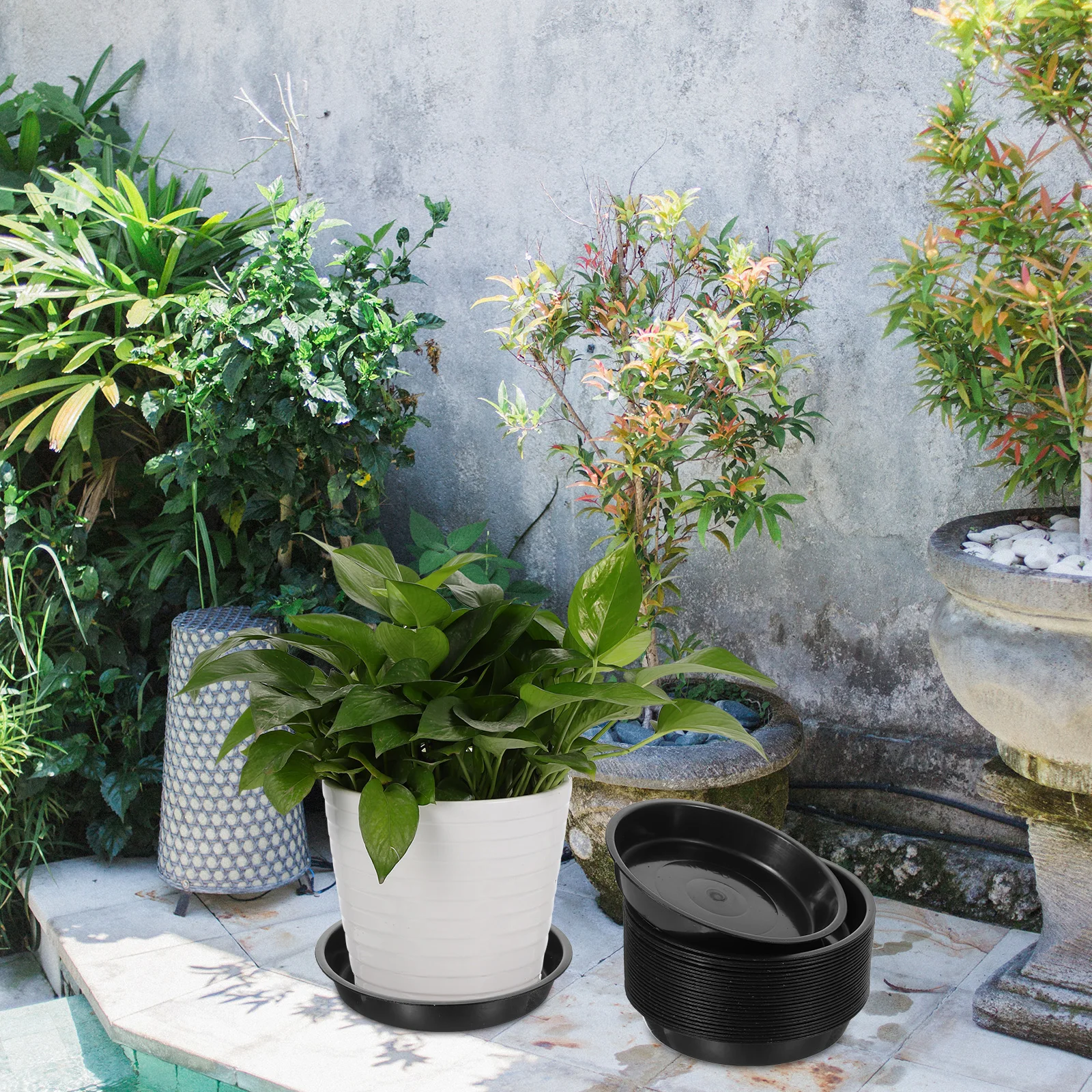 

25 Pcs Flowerpot Bases Black Plant Pot Plates Gardening Trays Durable Plastic Practical Design Anti Aging Sun Resistance