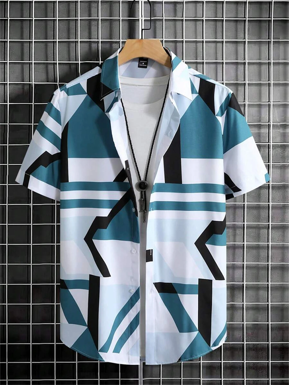 2025 New Hawaiian Men's Fashion Short-Sleeved Shirt, Summer Daily Casual Men's Shirt, Outdoor Seaside Vacation Men's Beach Shirt