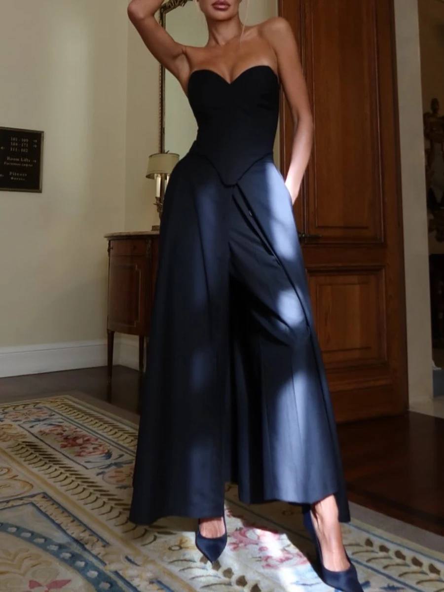 بدلة قفز مثيرة للفتيات من VGH للنساء برقبة على شكل قلب بدون أكمام مرقعة واحدة الصدر عالية الخصر وواسعة الساق بدلة قفز للسيدات