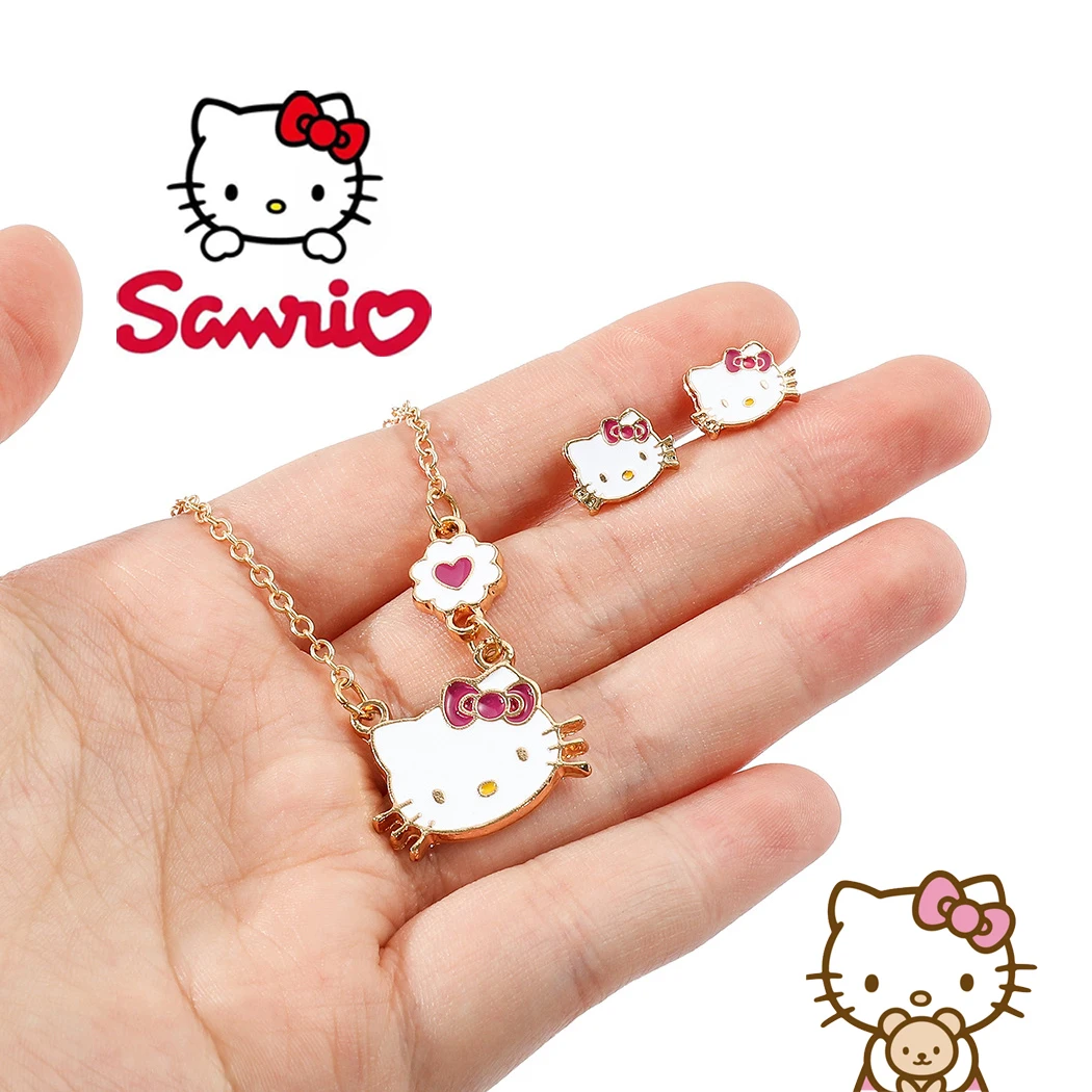 Collana Anime hellobyke New Sanrio Cat collana orecchini Advanced Sense ciondolo collare catena accessori per bambini Set regalo