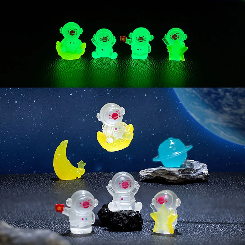 Cartoon Light Up Astronaut Small Ornament Mini Light Up Animal Ornament Miniature Garden Landscape DIY Car Jewelry Ornament