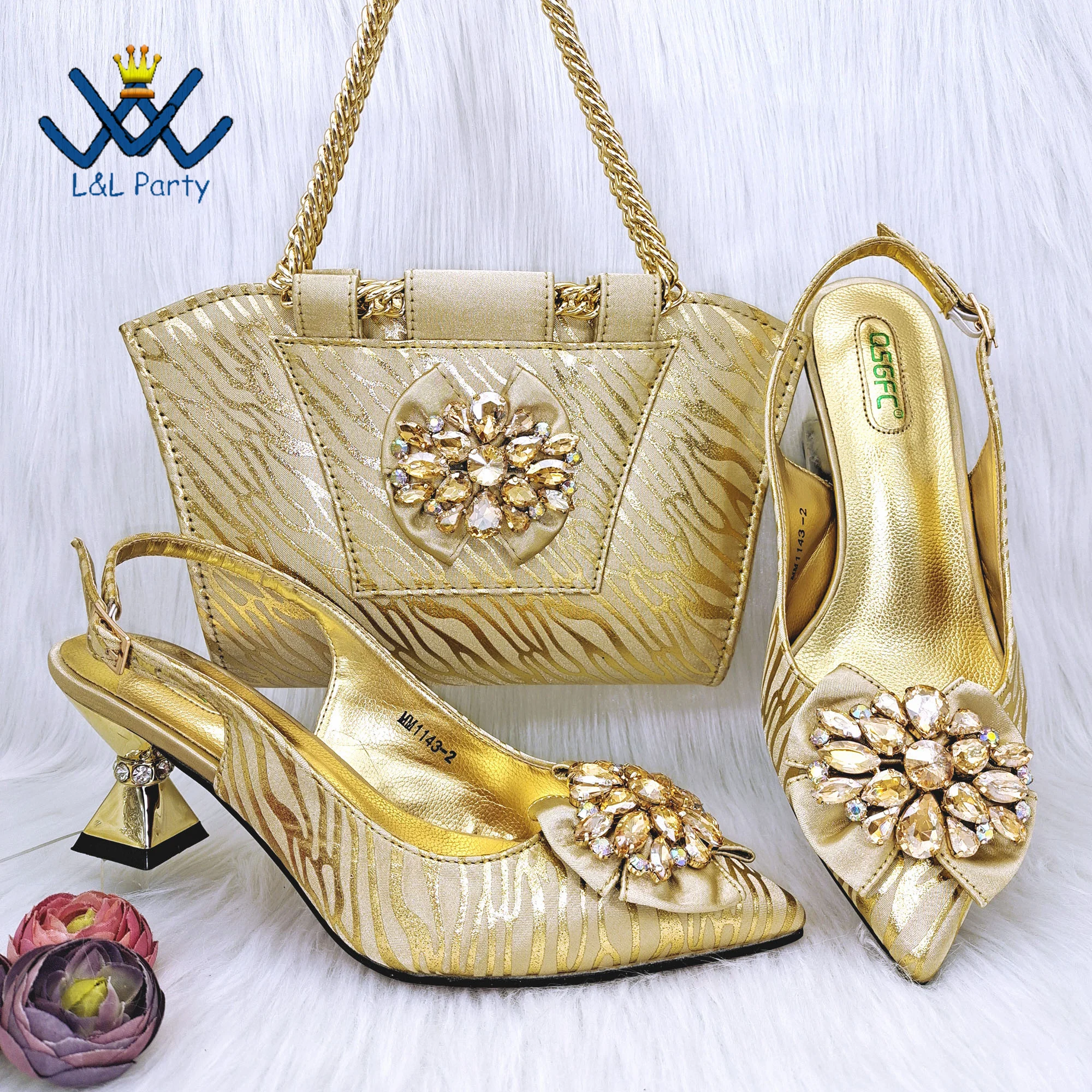 

Gold Color High Quality New Arrivals Sweet Style Italian Design Women Matching Shoes and Bag Set in Pumps for Garden Party