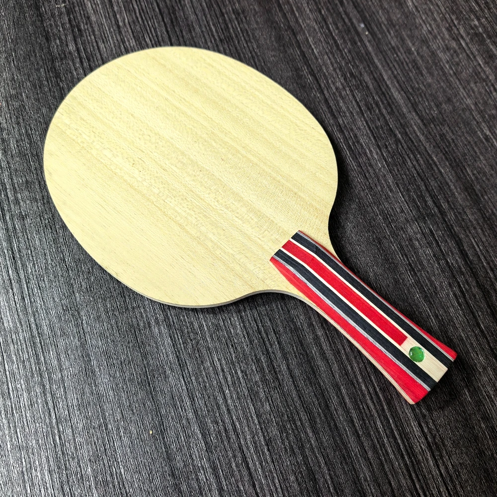 아릴-카본 탁구 라켓, 새로운 디자인의 골드 로고가 적 - Table Tennis Logo Free 리뷰 및 가격