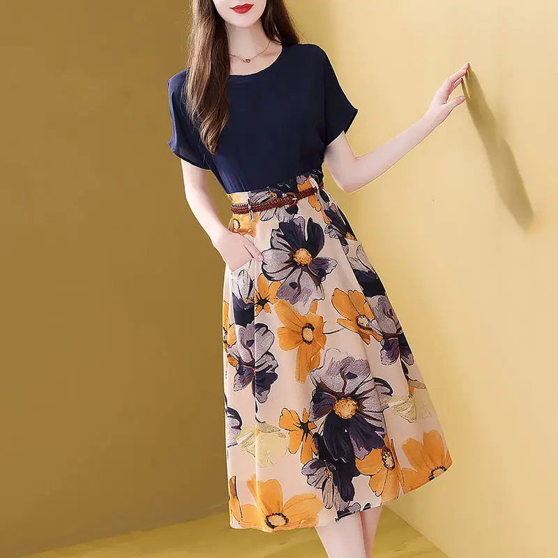 Retro Elegant 2 Piece Dress Set Women T-shirt Top + A-Line Floral Skirts Suit Two Piece Sets Office Lady Clothing Summer New2022