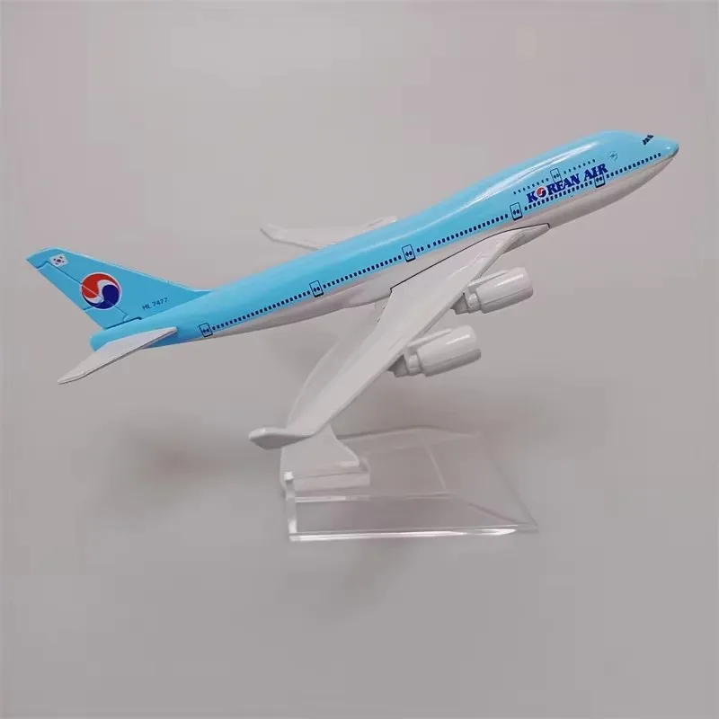 

16CM 1:400 Scale 747 Alloy Metal Aircraft Model B747 Korea Air Korean with Aircraft Stand Collectible Gift Display Model Ornamen