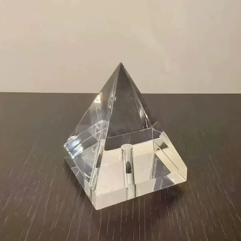 Crystal Glass Record Weight Stabilizer, Pyramid Vinyl Turntable Clamp 245g Transparent LP Disc Weight for Record Player