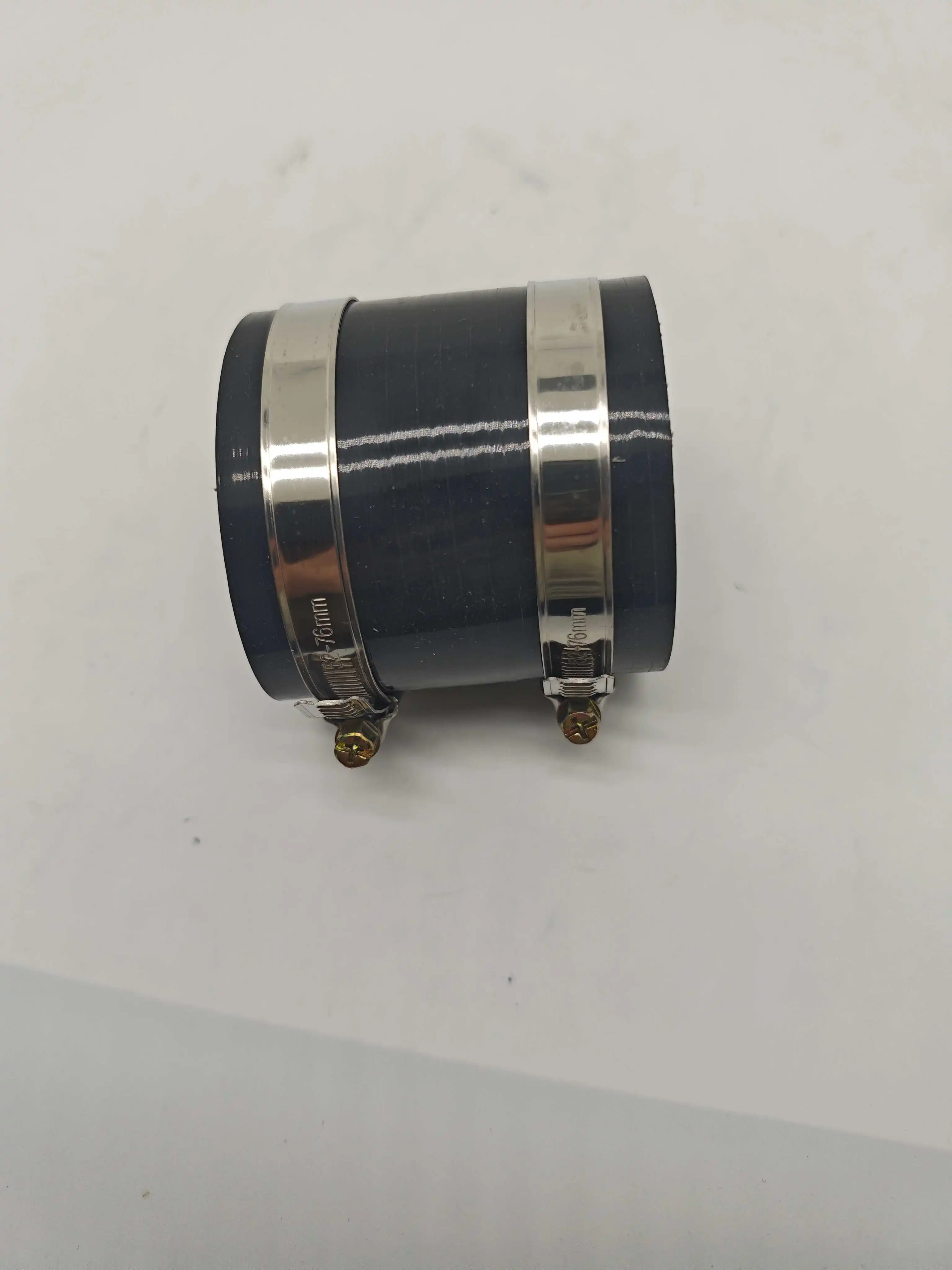 LR063268 LR024519 خرطوم المبرد الداخلي لسيارة لاند روفر LR2 إيفوك RRE #5