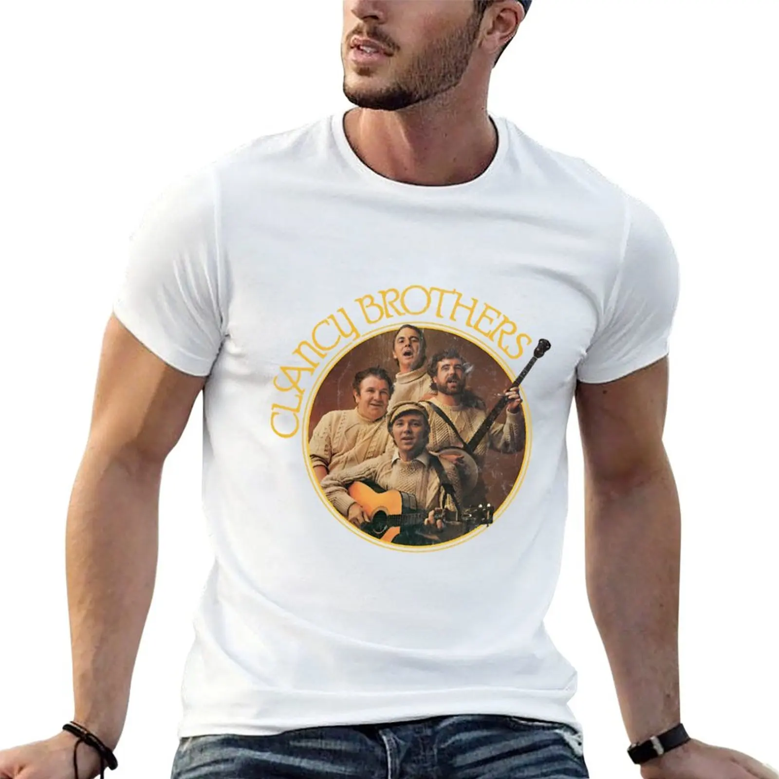 The Clancy Brothers -- Faded Vintage T-Shirt Big Size Daily Wear T-Shirt