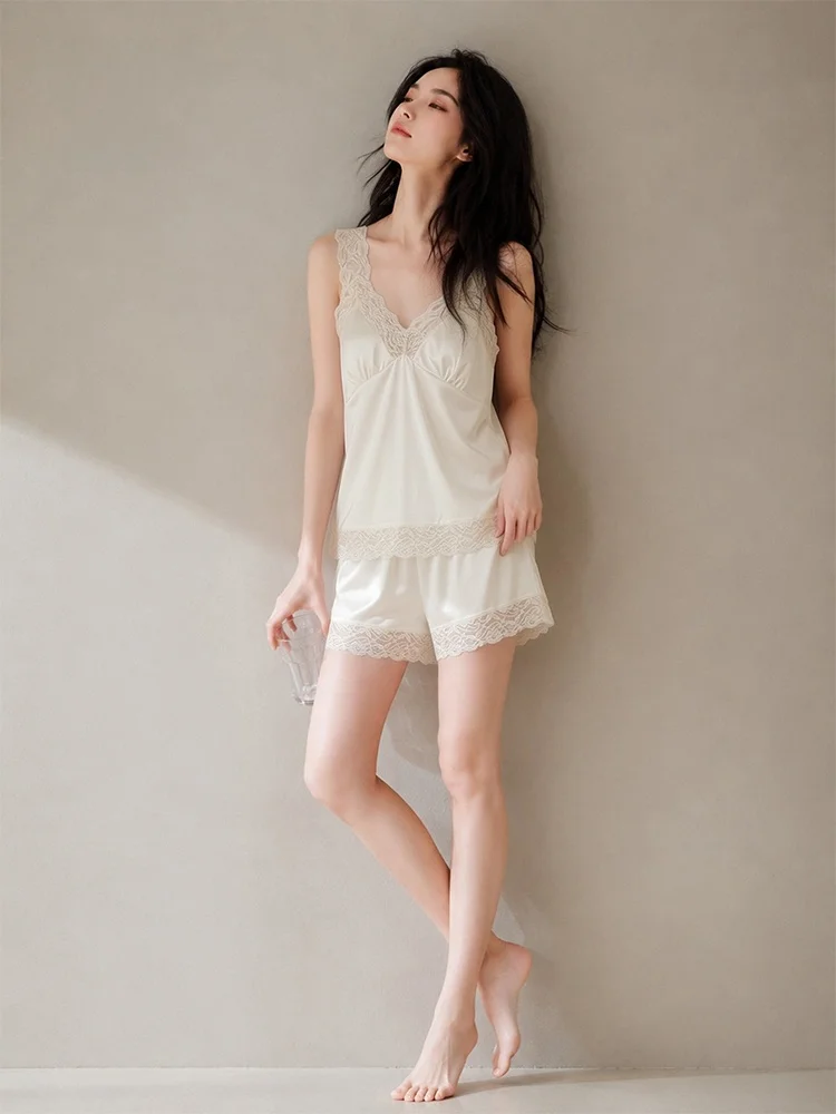 

Retro Water Light Silk Ice Silk Strap Women's Nightgown Summer Cool Feeling Outerwear Home Clothes Short Sleeve V-neck