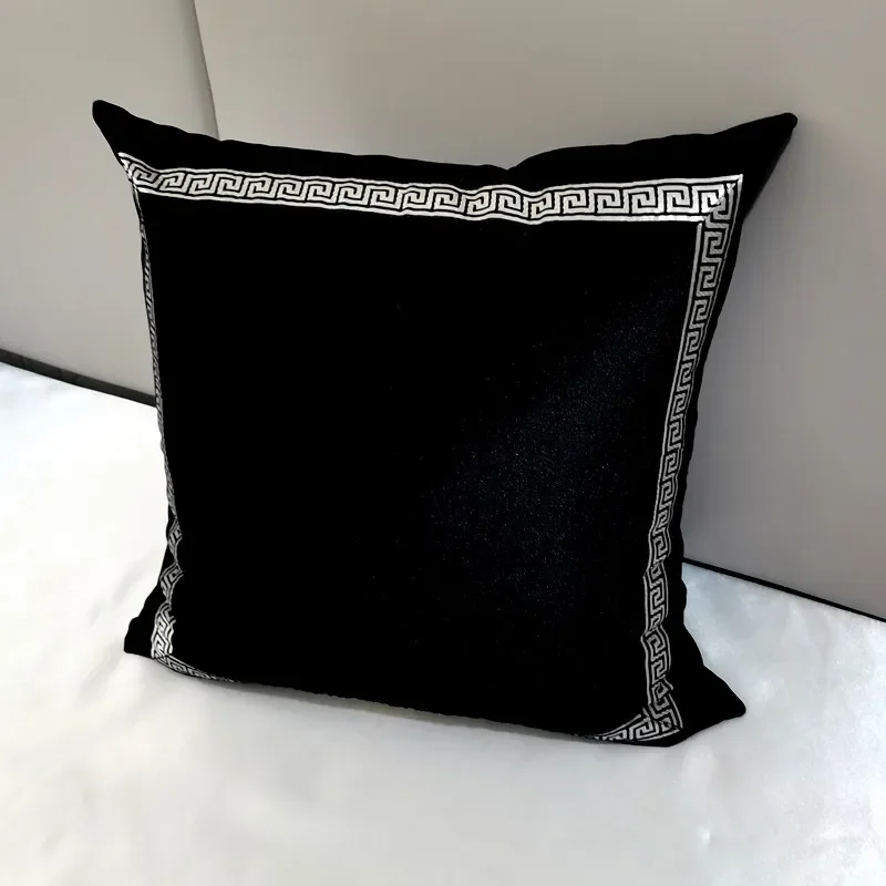 Embroidery Velvet Table Runner 32*120/160/180/210/240cm High Quality Thick Luxury Table Runners Placemat Diningroom Table Decor