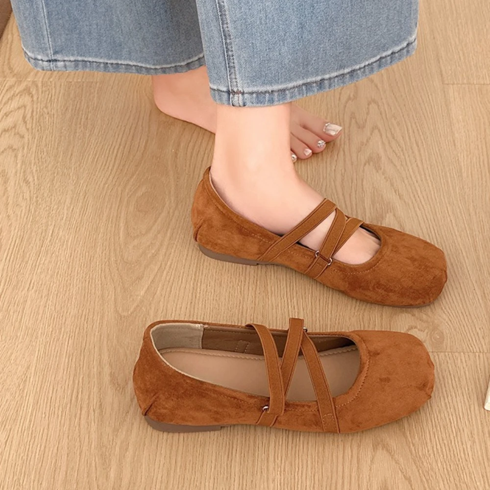Ladies Ballet Shallow Flat Shoes Women's Retro Shoes Luxury Soft Sole Shoe Women Cross Strap Flats Zapatos Mujer 2026