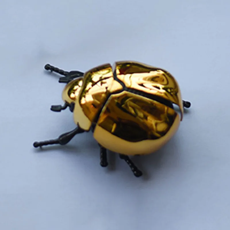 Clockwork Beetle Bionic Toys Creative Prankster Animated Insect Toy Model Scarab Beetle Children's Plastic Animals Wind Up Toy