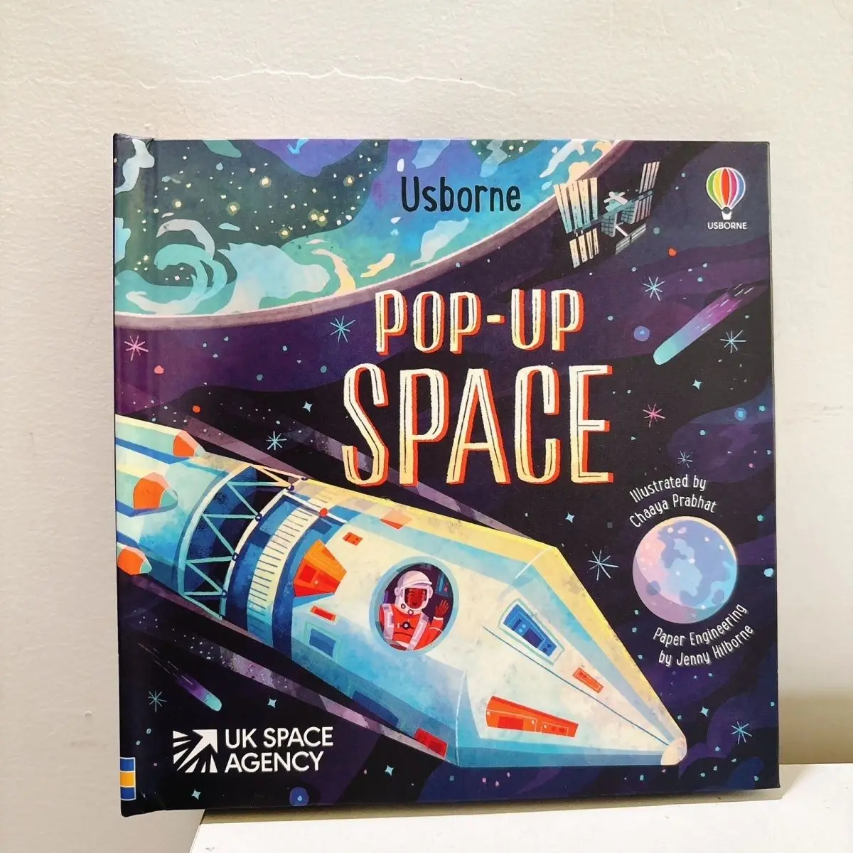 

Children's intelligence development - Space imagination fun picture book - Educational reading material