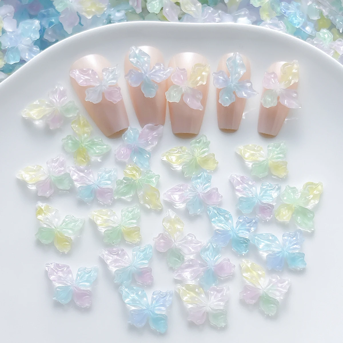50PCS Translucent Irregular Blossoms Nail Charms 3D Creative Gradient Colored Jelly Four-petal Flowers Nail Art Accessories DIY
