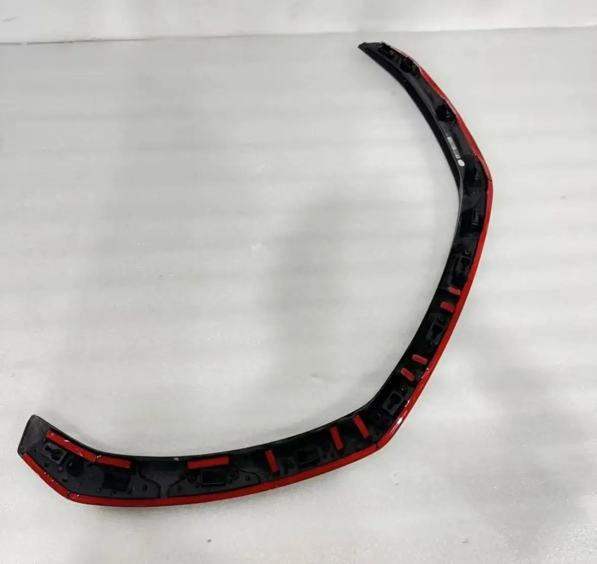 Carbon Fiber Front Right Wheel Arch Fender Trim for Lamborghini Urus Performante Aftermarket Auto Accessory