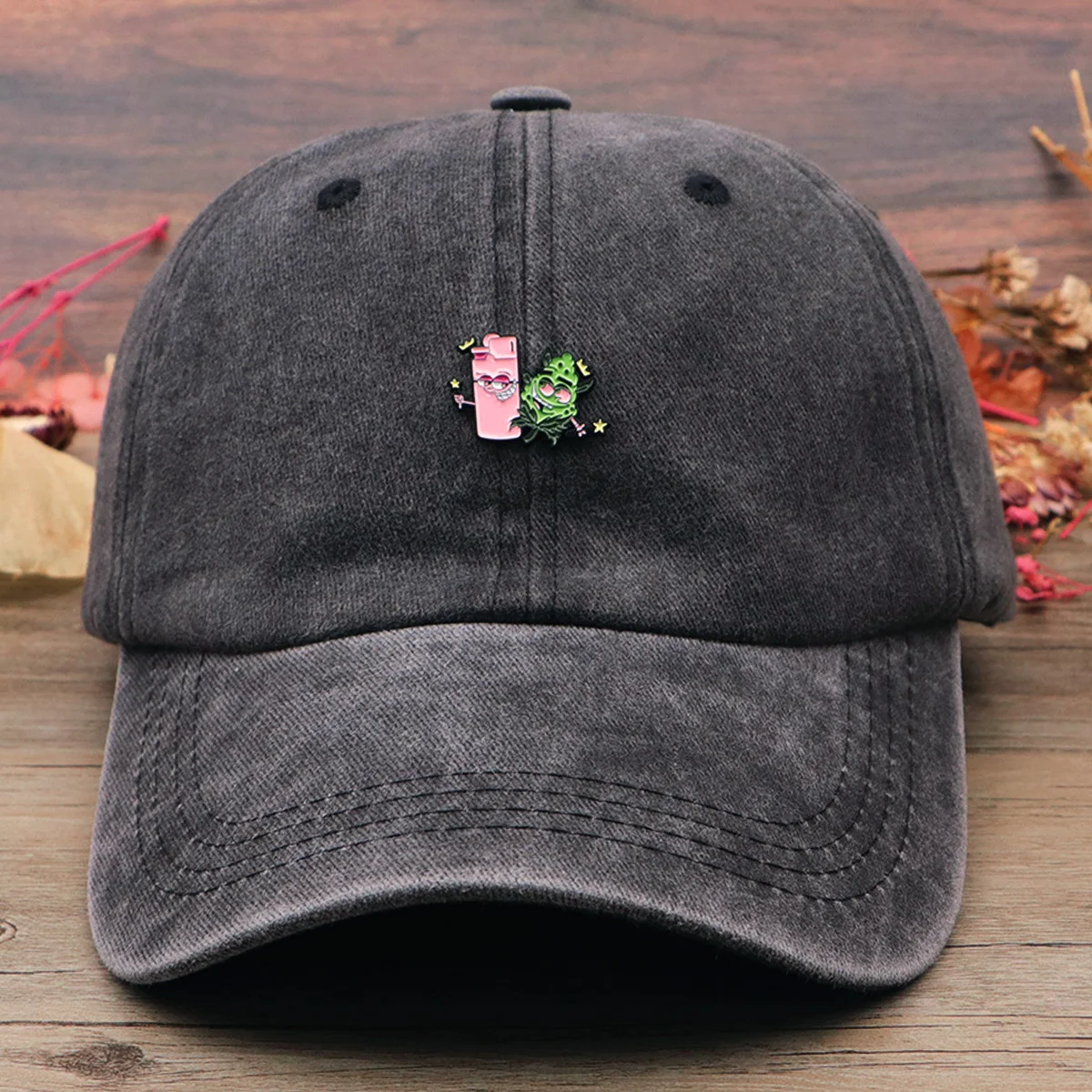 

Cartoon Boy & Girl Vintage Classic Baseball Caps for Men Cap Casual Style Women Washed Hat Outdoor Sports Cap