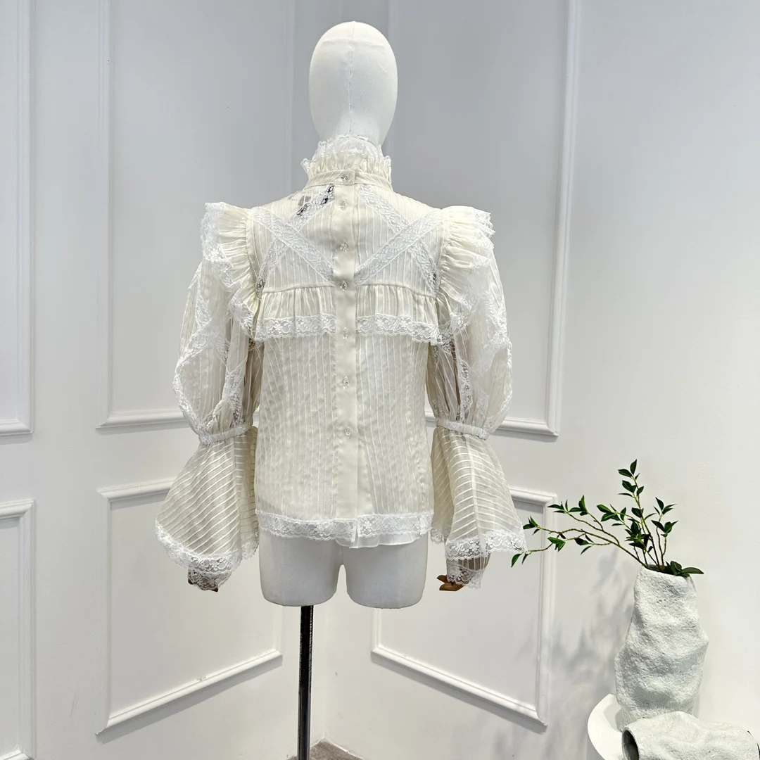 New High Quality Summer 2023 Sweet Style Heavy Work White Lace Patchwork Pleat Silk Blouse for Women with Back Buttons