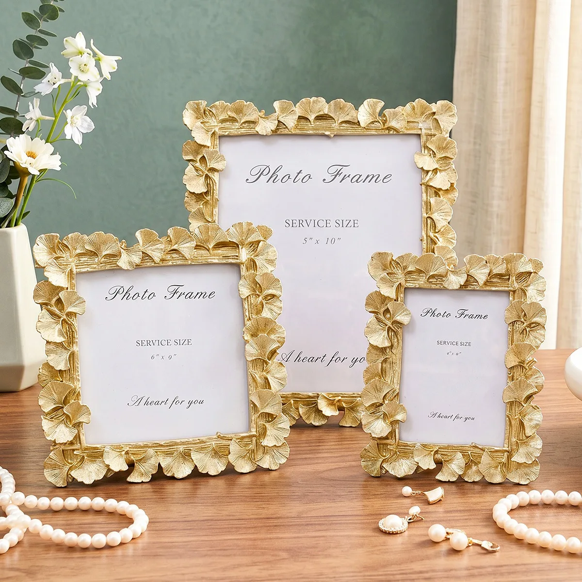 Ginkgo Leaf Relief Photo Frame Three-dimensional Golden Leaves Resin Frames Picture Frame Wall Frames Home Decoration