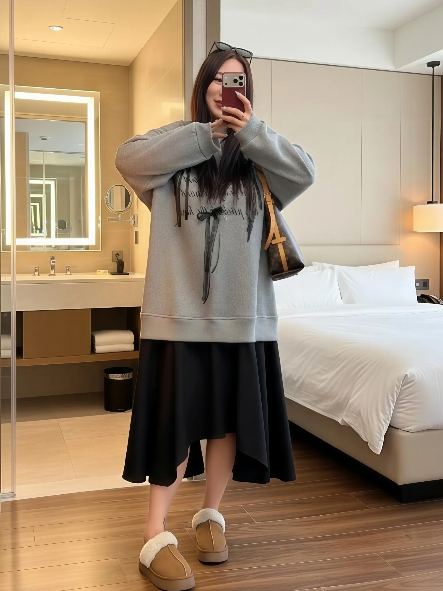 

Женское модное платье-толстовка больших размеров на флисовой подкладке для осени и зимы, повседневное, стройнящее, с уникальным дизайном, в стиле для поездок на работу