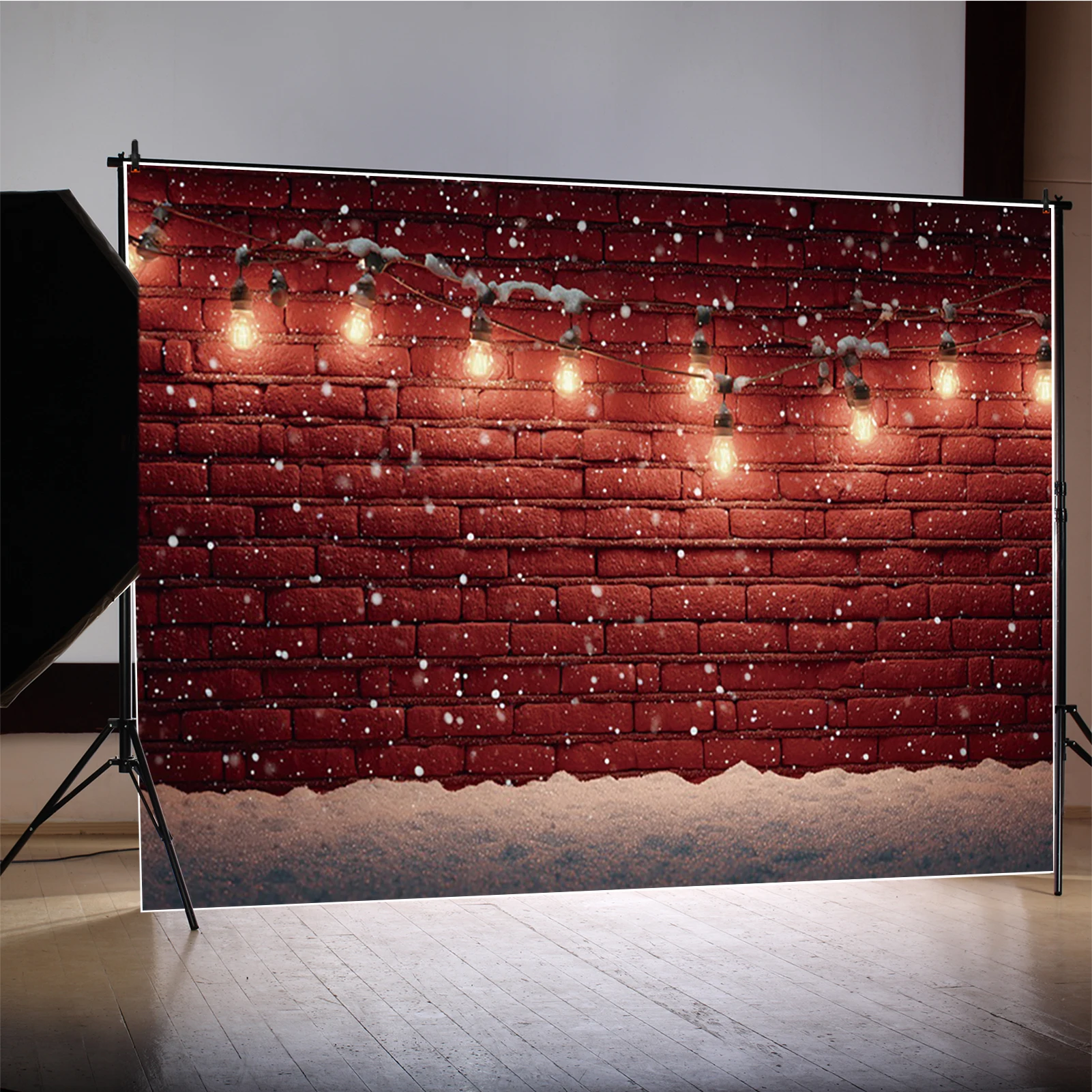 MOON.QG Red Brick Christmas Photography Background Snow Carpet String Light Backdrop Decoration Family Photo Studio Wallpaper