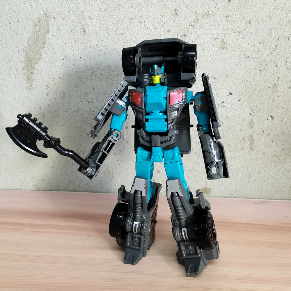 ウェイジャンロボット ブレイクダウン ワイルドライダー 変形玩具 メナソルモデル W8018 車変形アクションフィギュア