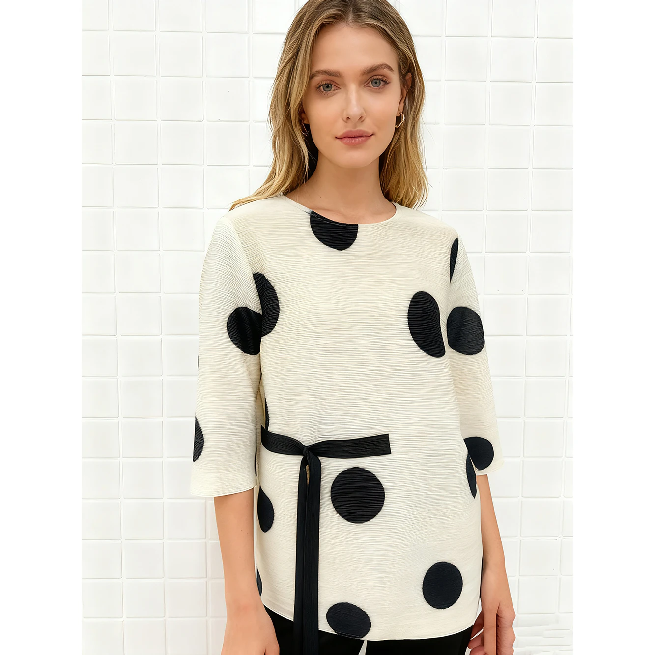 

Loose Printed Top with Eight Sves round Ne Polka Dot Women's Faion Transient Tee Houses Sa Pleated Wave Print